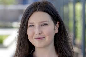 Evie Carroll's Instagram, Twitter & Facebook