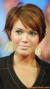 33 Super Cute Short Haircuts For Round Faces Short Hair Styles For Round Faces Short Thin Hair Short Hair With Bangs