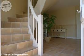 Betontreppe Mit Holzgelander 5040b Jpg 520 347 Von Derstappen Stufa