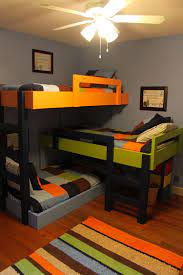 Abbiamo un ampio assortimento di letti di ogni tipo, dai letti a castello per la cameretta ai lussuosi letti king size con testiera per la camera da letto padronale. CumpÄƒraÈ›i Ieftin Vanzare Cu Reduceri Vanzare IeftinÄƒ Din Marea Britanie Letto A Castello Per Tre Amazon 101openstories Org