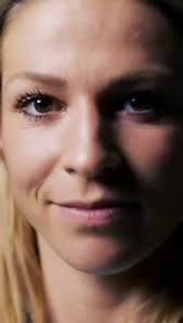 Former blue Melanie Leupolz has announced her retirement from football