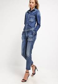 Comptez sur rakuten pour trouver le produit idéal pour les fans de mode. 23 Idees De Combinaison Jean Combinaison Jean Mode Combinaison