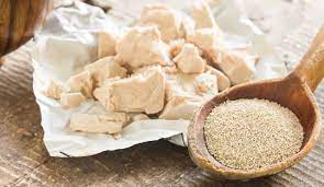 Per lievito di birra si è soliti intendere un fungo microscopico, formato da colonie di saccharomyces cerevisiae, ottenute per fermentazione. Lievito Scaduto Si Puo Usare O No Come Conservarlo