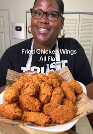 It’s Sunday let get in the kitchen and make some fried chicken with  @its_sogood by following her recipe you will have the perfect fried  chicken. Follow for more meal ideas😋 make sure to visit her ...