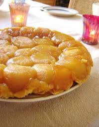Tarte Tatin Aux Pommes Beurre Demi Sel Glace Vanille Maison Recette Ptitchef Recette En 2020 Tarte Tatin Aux Pommes Tarte Tatin Alimentation