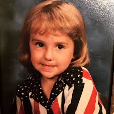 Here is Country Music artist Lainey Wilson as a kid. . . #laineywilson