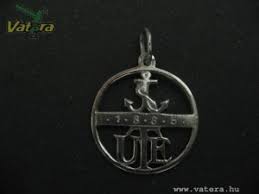 ˈuːjpɛʃt) is a hungarian professional football club, based in újpest, budapest, that competes in nemzeti bajnokság i. Ujpest Fc Arak Akciok Vasarlas Olcson Vatera Hu