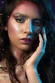 Ashley Haldeman's Instagram, Twitter & Facebook