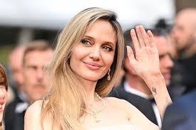 Angelina Jolie’s Show-Stopping Red Carpet Style