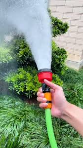Transform Your Garden Routine With the 7 Function Multifunctional Water Spray Gun