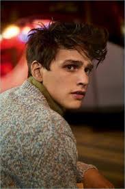 Ella Dyson (dysonem)