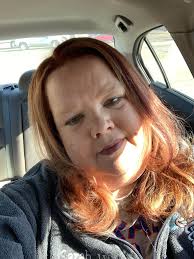 Introduction of a CNA and poetry enthusiast in Content Creator Besties