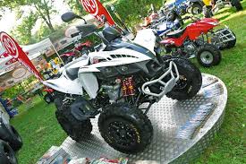 Vorne, hinten und zu beiden seiten &#8211; September 2008 Atv Quad Magazin Seite 2