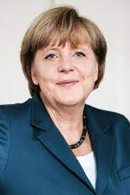 Bundeskanzlerin angela merkel hat sich bei einem wahlkampfauftritt vor kindern in berlin von ihrer sanften seite gezeigt. Deutscher Bundestag Dr Angela Dorothea Merkel