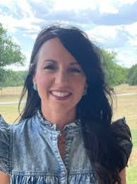 Casey Elmore's Instagram, Twitter & Facebook