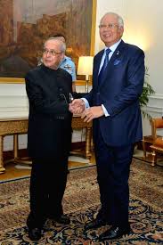 Dalam umno, beliau dipilih sebagai ketua pemuda umno bahagian pekan dan ahli exco pemuda umno pa. Mohd Najib Bin Tun Abdul Razak Prime Minister Of Malaysia Calling On President Pranab Mukherjee