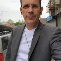 Barry Hightower's Instagram, Twitter & Facebook