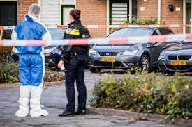 De politie wist na een wilde achtervolging de twee verdachten op te pakken. In Beeld De Liquidatie Van Timon Badloe 43 Uit Nieuwegein Foto Ad Nl