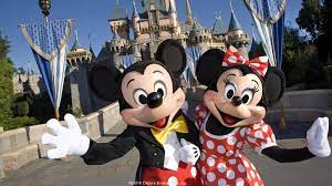 Disneyland Reaches Deal With Employees On Reopening Fans Petition Walt Disney World To Stay Closed Bizwomen