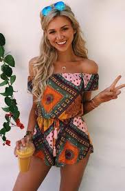 The Bohemian Style And Hot Off The Shoulder Are All So Gorgeous And We Love The Way They All Look Together This Romper May Bohemian Rompers Boho Fashion Style