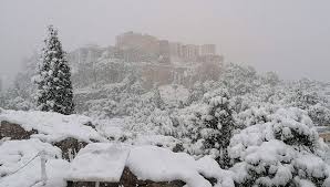 Η φετινή, παρουσίαση προγράμματος του alpha, ήταν μία ξεχωριστή παρουσίαση… Mhdeia To Xioni Skepase Plaka Akropolh Zappeio Eikones Athens Voice