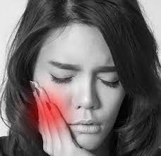 Rinse your mouth with warm salt water. 14 Simple Home Remedies To Treat Swollen Gums Art Of Smiles