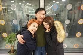 뉴스 읽어주는 고슴도치 '고슴이'는 어떻게 태어났나? ìž„ì±„ë¬´ ê³¼ê±° ì•„ë‚´ ê¹€ì†Œì—° ìž¬í˜¼ ë¦¬ì¦ˆì‹œì ˆ ì „ë¶€ì¸ ì‚¬ë³„ ë†€ì´ë™ì‚° ë‚˜ì´ ë¦¬ì¦ˆ í•´ë³'ëŒ€ ìžë…€