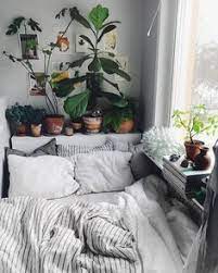 18 Cozy And Beautiful Beds You Ll Want To Crawl Into Right Now Urban Outfitters Bedroom Home Room Inspiration