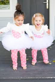 Minnie Mouse Birthday Ideas For 2 Year Old Daughter Minnie Mouse Birthday In 2020 2 Year Old Birthday Party Girls Birthday Party Themes Minnie Mouse Outfits