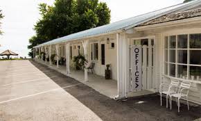 For more than 134 years lakeside inn has helped couples and their families celebrate one of life's most cherished days, in a timeless setting, to be treasured forever. The Lakeside Motel Webrezpro