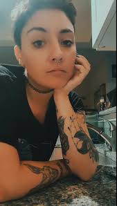 hiii #happymonday #fyp #elderemo #billystrings #tattoos #girlswithtattoos