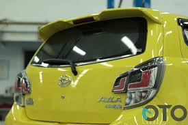 Modifikasi mobil ayla warna putih. Membedah Varian New Daihatsu Ayla 2020 Oto