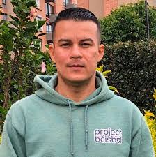 Ken Makowski's Instagram, Twitter & Facebook