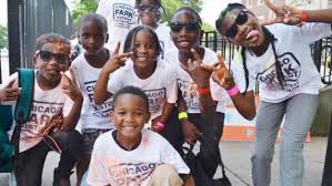 If you decide to visit the park, make sure you go early in the morning and with a group of friends. Douglass Anna And Frederick Park Chicago Park District