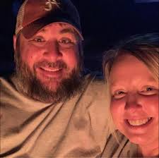 Do you blame the carrier or the seller for delayed packages?