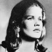 Marilyn Cushing's Instagram, Twitter & Facebook