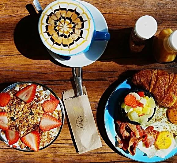 Yah-Yah Café