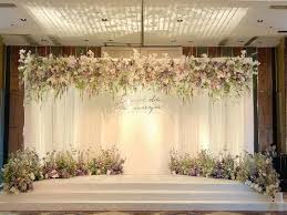 Flowers Stage Wedding Flowers Design Wedding2018 Thaiwedding Decoration Hugweddingplanner Flo Latar Belakang Pernikahan Tempat Pernikahan Ide Perkawinan