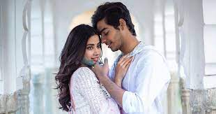 Even though celebs showered praise on the two lead actors and director although fans like ishaan khatter's performance, they were not impressed by janhvi kapoor's acting. Dhadak Trailer Here Are Janhvi Kapoor And Ishan Khatter In The Sairat Remake