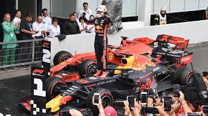 (cnn) max verstappen extended his lead at the top of the formula one championship with a we had to work hard for it, verstappen, who picked up his third win of the season, told espn. German Grand Prix Max Verstappen Seals Thrilling F1 Victory Sports German Football And Major International Sports News Dw 28 07 2019