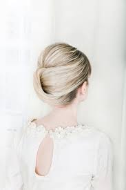 Finding the perfect wedding hairstyle can be a challenge with so many options for brides. Wedding Hair Inspiration Tutorials The Classic Chignon