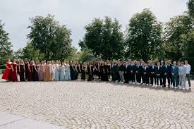 Feierliche Zeugnisverleihung unter besonderen Bedingungen