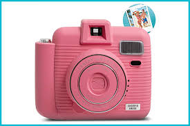 Especially with children, instant cameras are becoming more and more popular. 8 Best Instant Cameras For Kids Family Vacation Critic