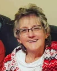 Alice Parton's Instagram, Twitter & Facebook