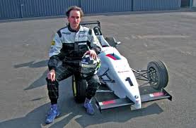 The ats formula 3 cup is the general qualification for motorsports. Formel 3 Auto Oder Formel Bmw Selber Fahren Rennwagenselberfahren De