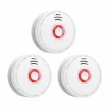 Its dual sensor smoke alarm design combines the mechanisms of a photoelectric smoke alarm and the nest protect smoke and carbon monoxide alarm is a well designed wireless battery powered. Best 11 Smoke Detectors Of 2021 Safety Com