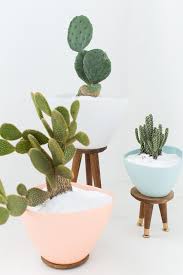 These tall raised natural pine plant stands will help lift your plant base off the floor and display it on a shelf for everyone to enjoy. Diy Mid Century Stand Planters Sugar Cloth Decor