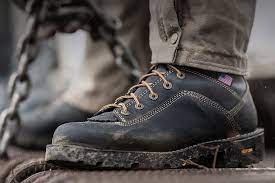 In our practice, we do not use any metal screws. 12 Best Steel Toe Work Boots For Men Hiconsumption