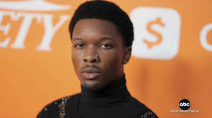 Before announcing his retirement, Delta pilot Randy DeGroot shared an  emotional thank you