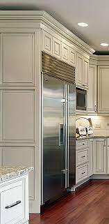 Kayla payne has her kitchen cabinets in sherwin williams dover white. Classic Off White Kitchen With Glazing Sub Zero Stainless Fridge Www Prasadakitchens Com Off White Kitchens White Kitchen Kitchen